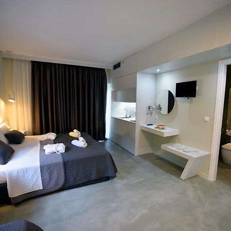 Olive Press Hotel & Apartments Mithimna Eksteriør bilde