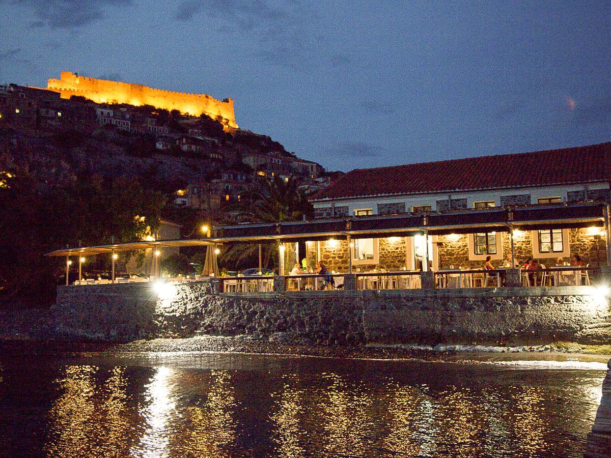Olive Press Hotel & Apartments Mithimna Eksteriør bilde