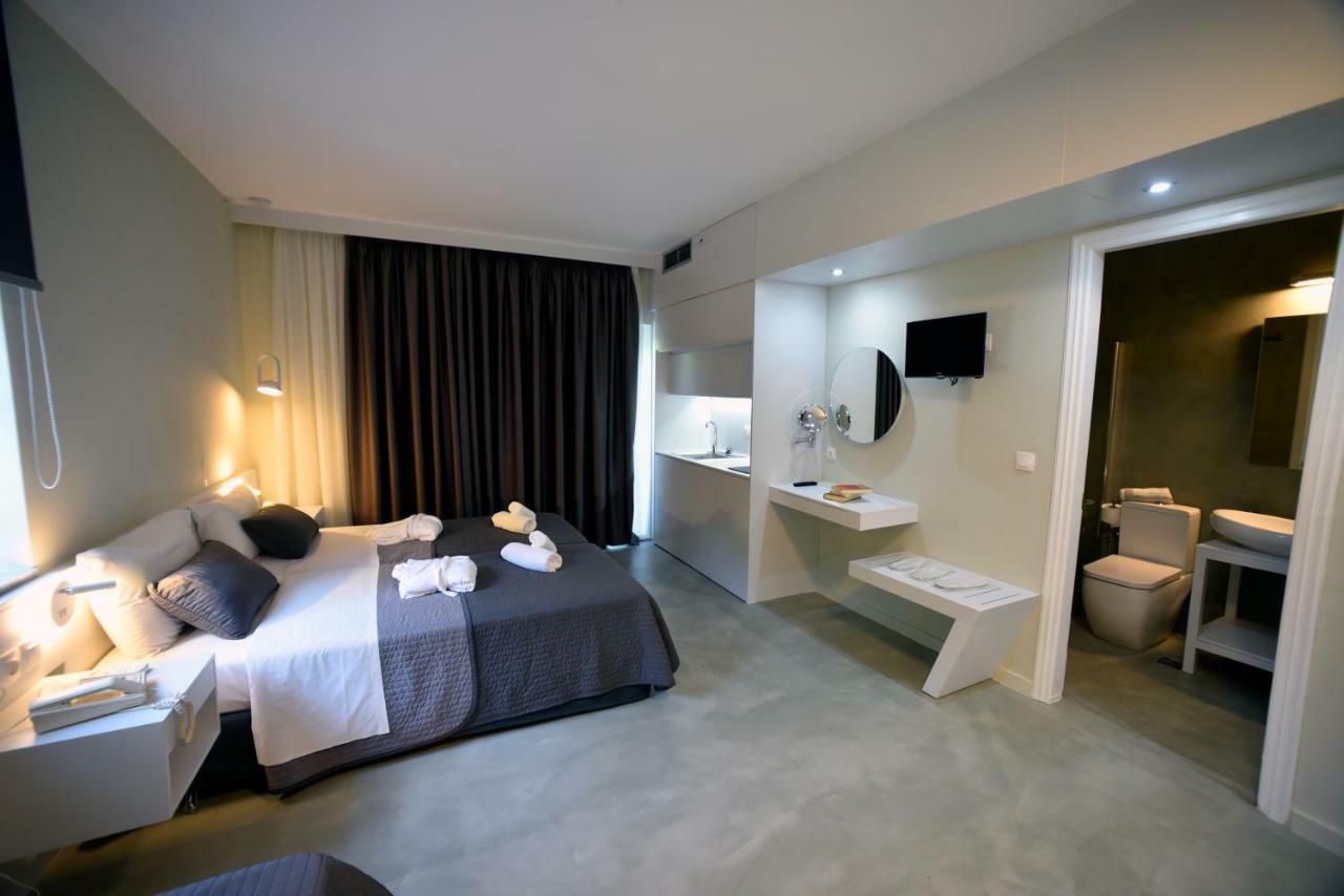 Olive Press Hotel & Apartments Mithimna Eksteriør bilde